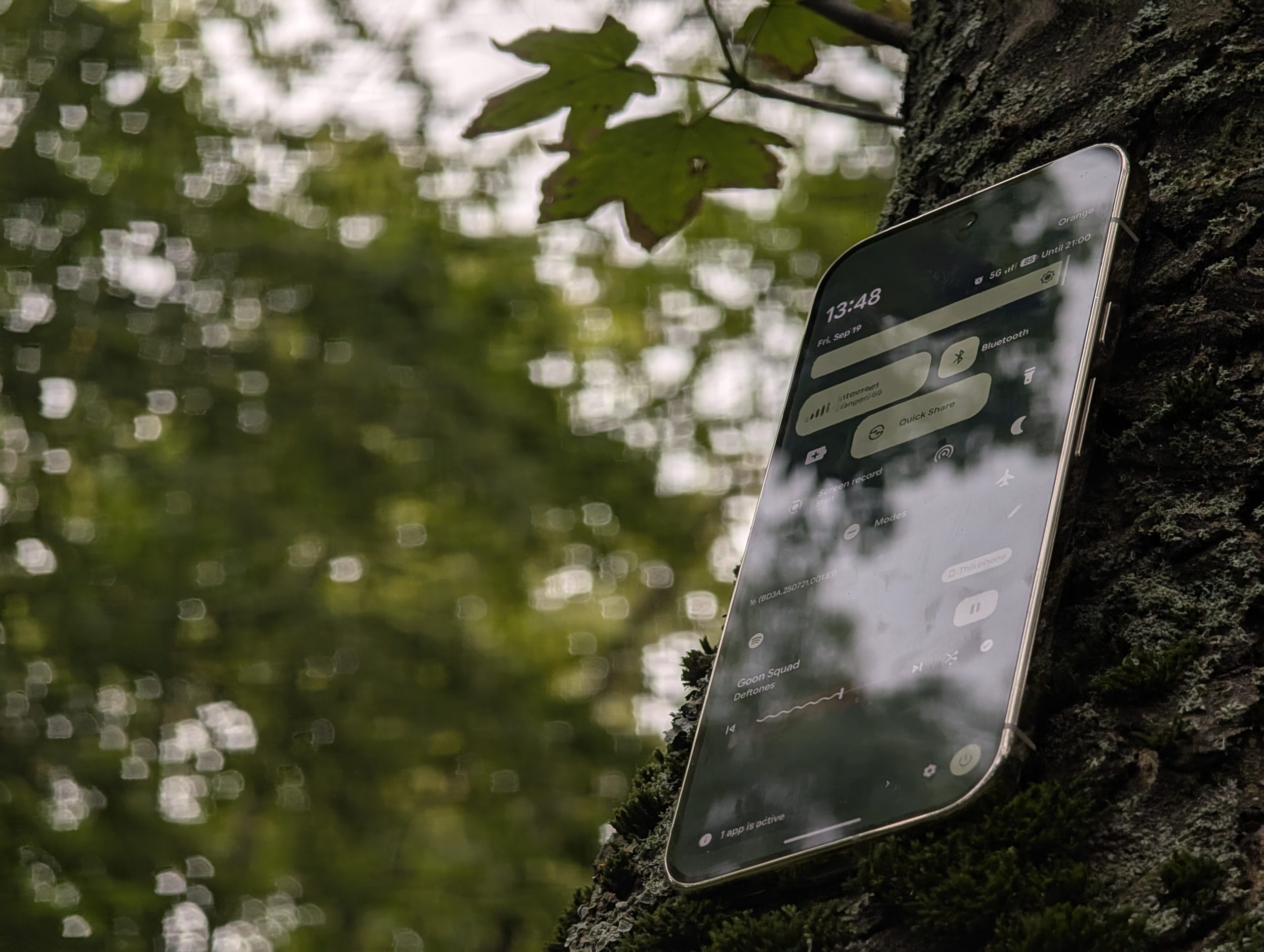 Google Pixel 10 Pro XL - Recenzja 24 Google Pixel 10 Pro XL - Design - 11