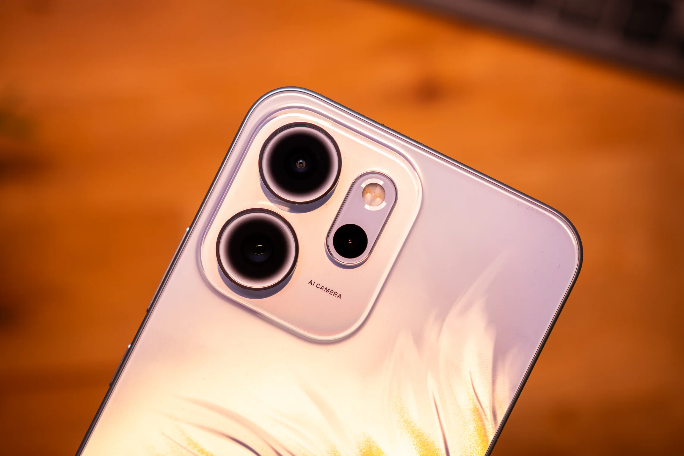 OPPO Reno 15 Pro Max tylko dla Chin? Nowy przeciek może rozczarować fanów