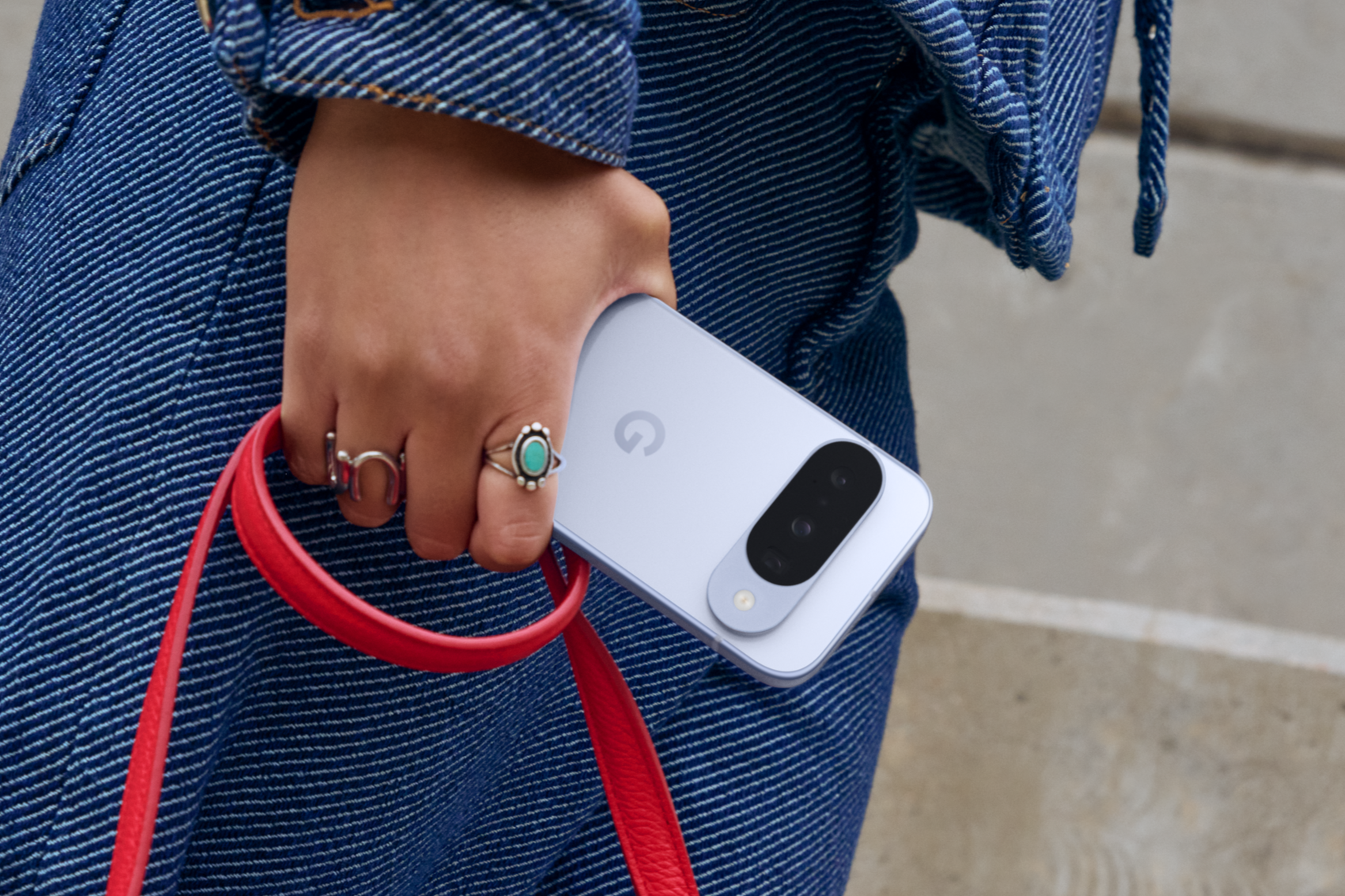 Google Pixel 10 stawia na AI kosztem RAM. Użytkownicy mogą to zmienić