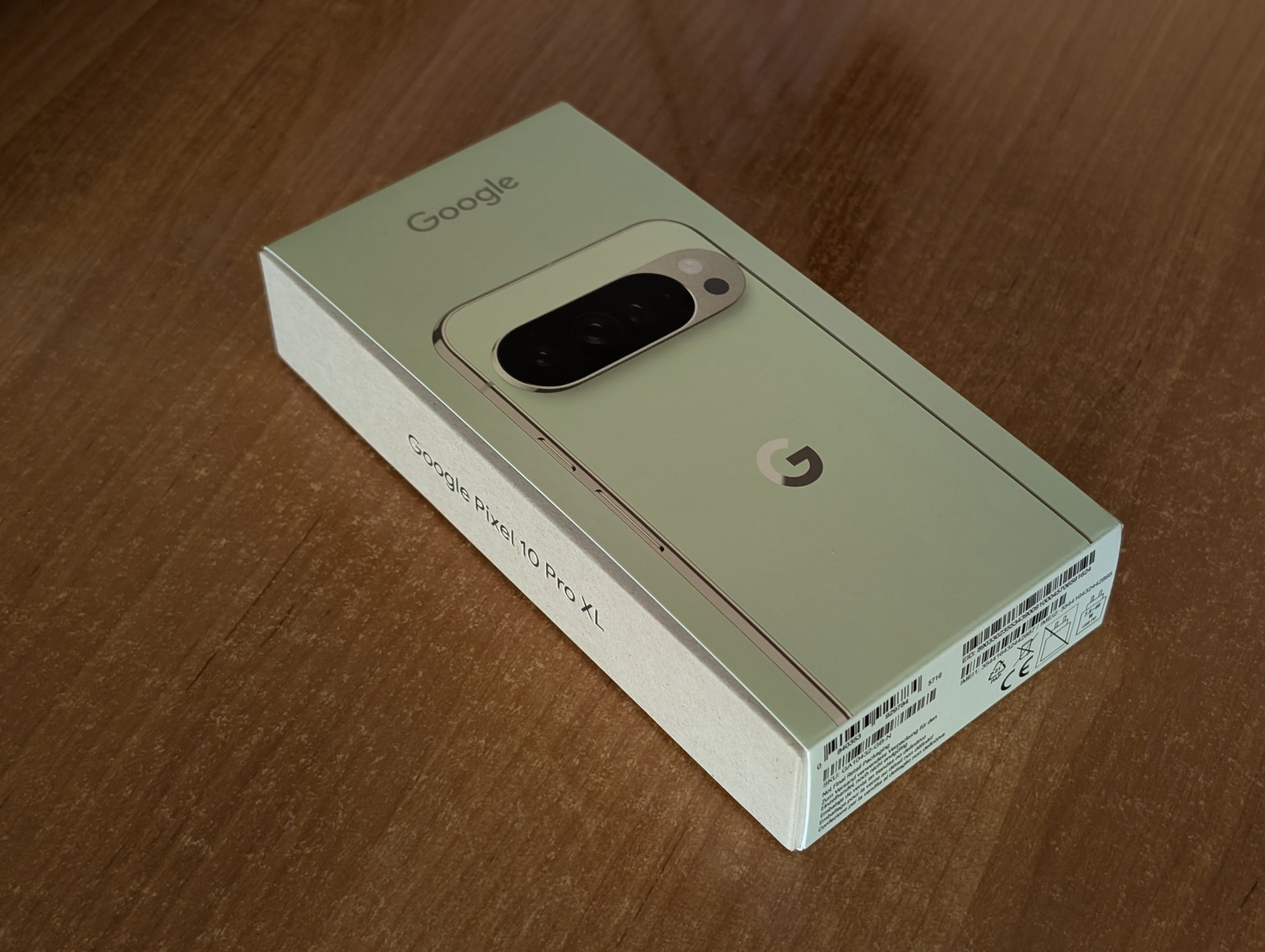 Google Pixel 10 Pro XL - Recenzja 12 Google Pixel 10 Pro XL - Pudełko - 2