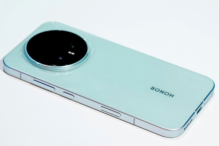 HONOR Magic 8 w testach AnTuTu pokonuje Xiaomi 17 Pro 12 HONOR Magic 8 w testach AnTuTu pokonuje Xiaomi 17 Pro