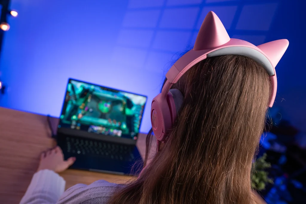 Razer Kraken Kitty v3 X Quatz Edition i Razer Kraken Kitty wersja V3 Pro – test ciekawie wyglądających słuchawek