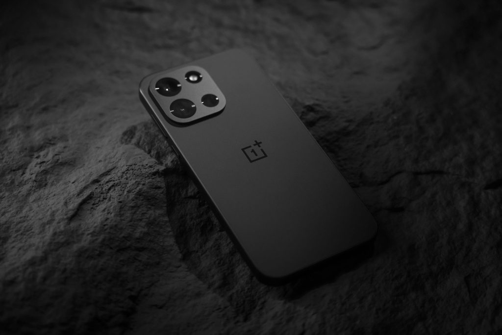 OnePlus Nord 6 jednak z opóźnieniem. Nowa data premiery i konkretne szczegóły specyfikacji 13 OnePlus Nord 6 jednak z opóźnieniem. Nowa data premiery i konkretne szczegóły specyfikacji
