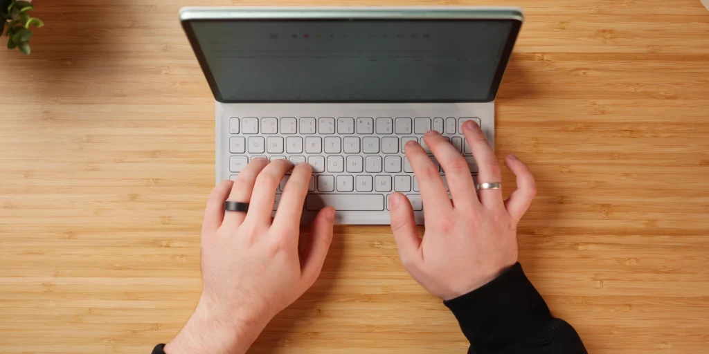 Na pewno potrzebujesz sprzętu z dopiskiem 'Pro'? Wspólnie obalmy ten mit. 12 Na pewno potrzebujesz sprzętu z dopiskiem 'Pro'? Wspólnie obalmy ten mit.