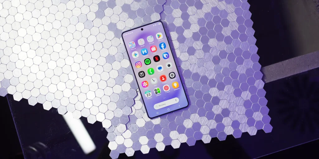 Premiera serii Galaxy S26! AI i prywatność wchodzą na pierwszy plan 22 Premiera serii Galaxy S26! AI i prywatność wchodzą na pierwszy plan