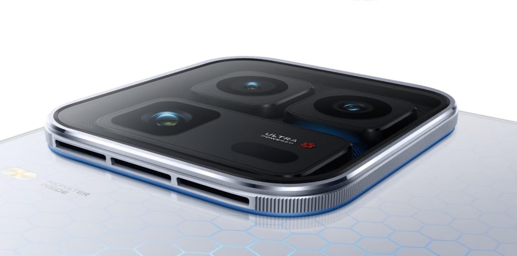 iQOO 15 Ultra oficjalnie debiutuje w Chinach! To gamingowy potwór z ambicjami flagowca 12 iQOO 15 Ultra oficjalnie debiutuje w Chinach! To gamingowy potwór z ambicjami flagowca