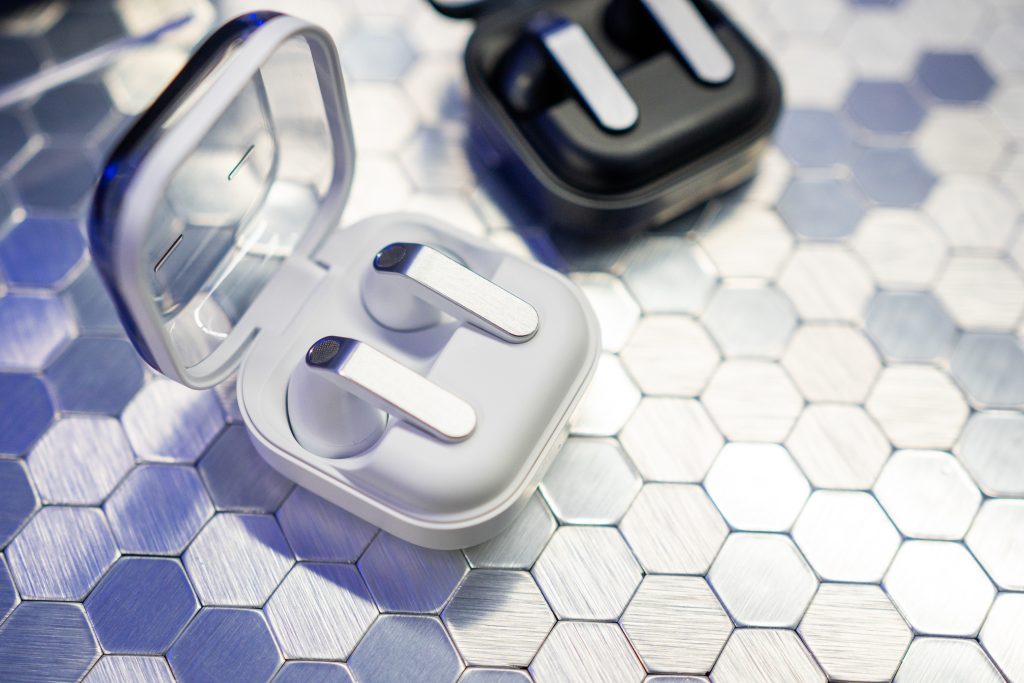 Samsung Galaxy Buds 4 i Buds 4 Pro oficjalnie! Inteligentne funkcje, zmiany w designie i wyższe ceny 12 Samsung Galaxy Buds 4 i Buds 4 Pro oficjalnie! Inteligentne funkcje, zmiany w designie i wyższe ceny