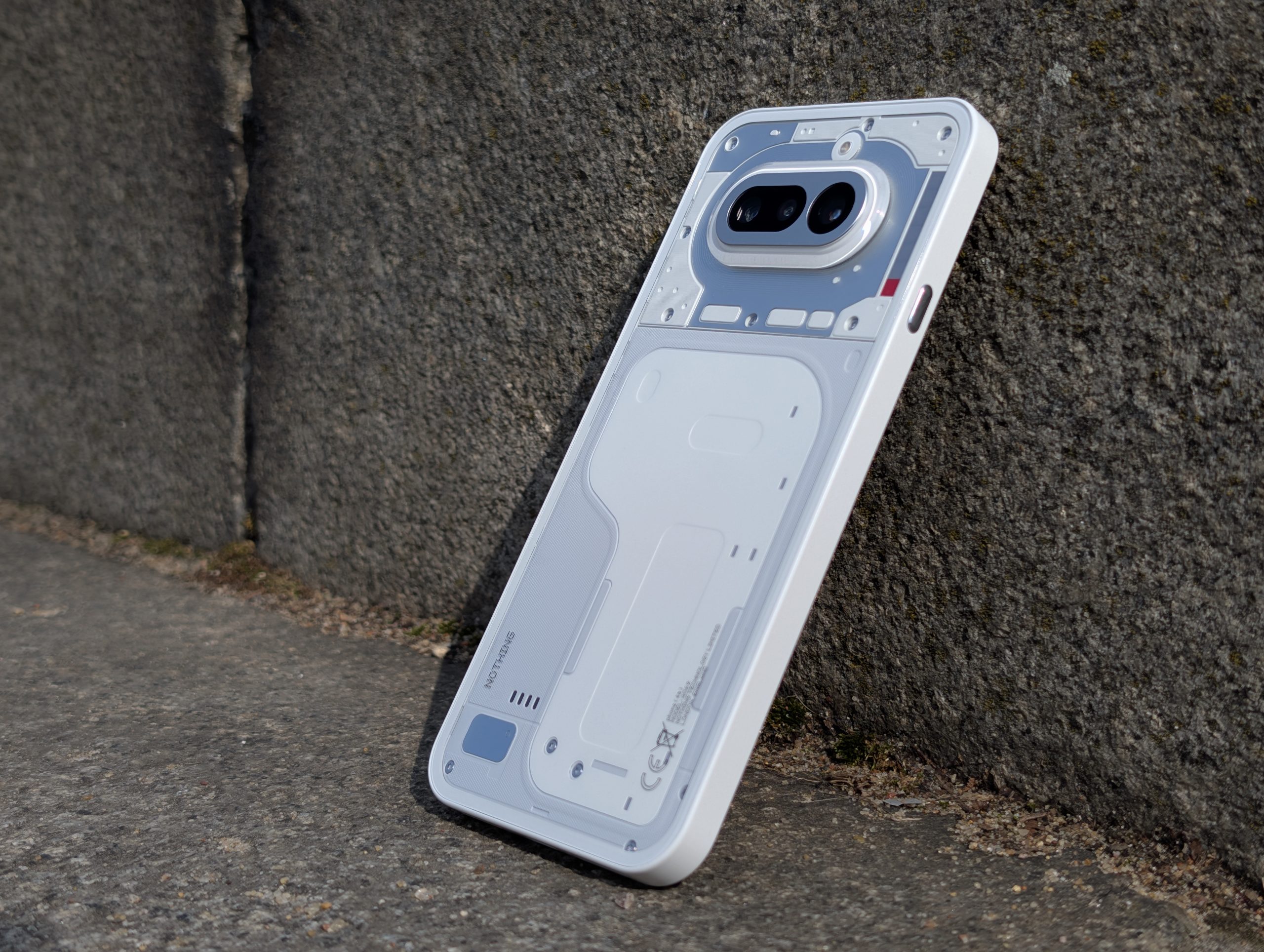 Nothing Phone (4a) - Recenzja 14 Nothing Phone (4a) - Design - 1