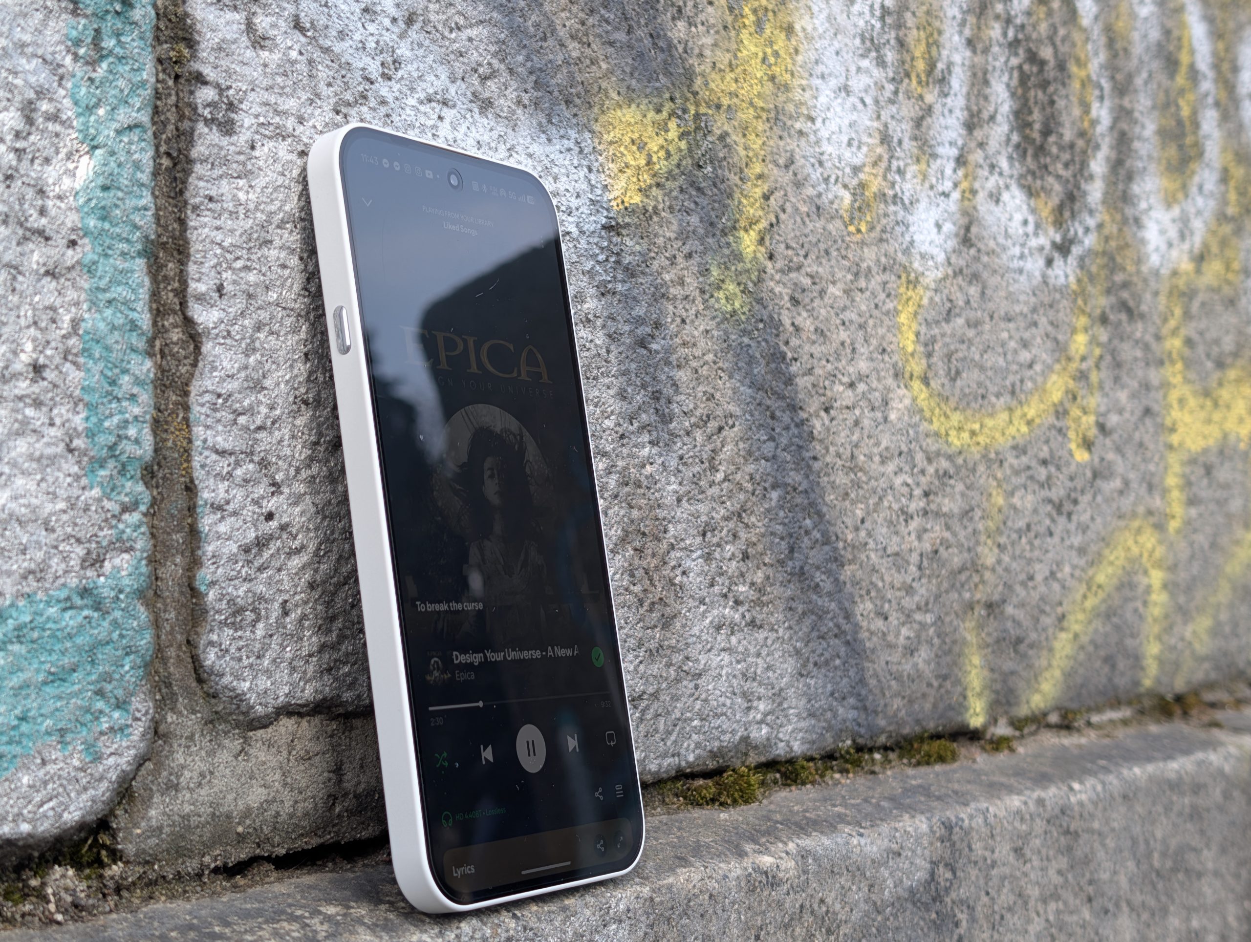 Nothing Phone (4a) - Recenzja 17 Nothing Phone (4a) - Design - 4