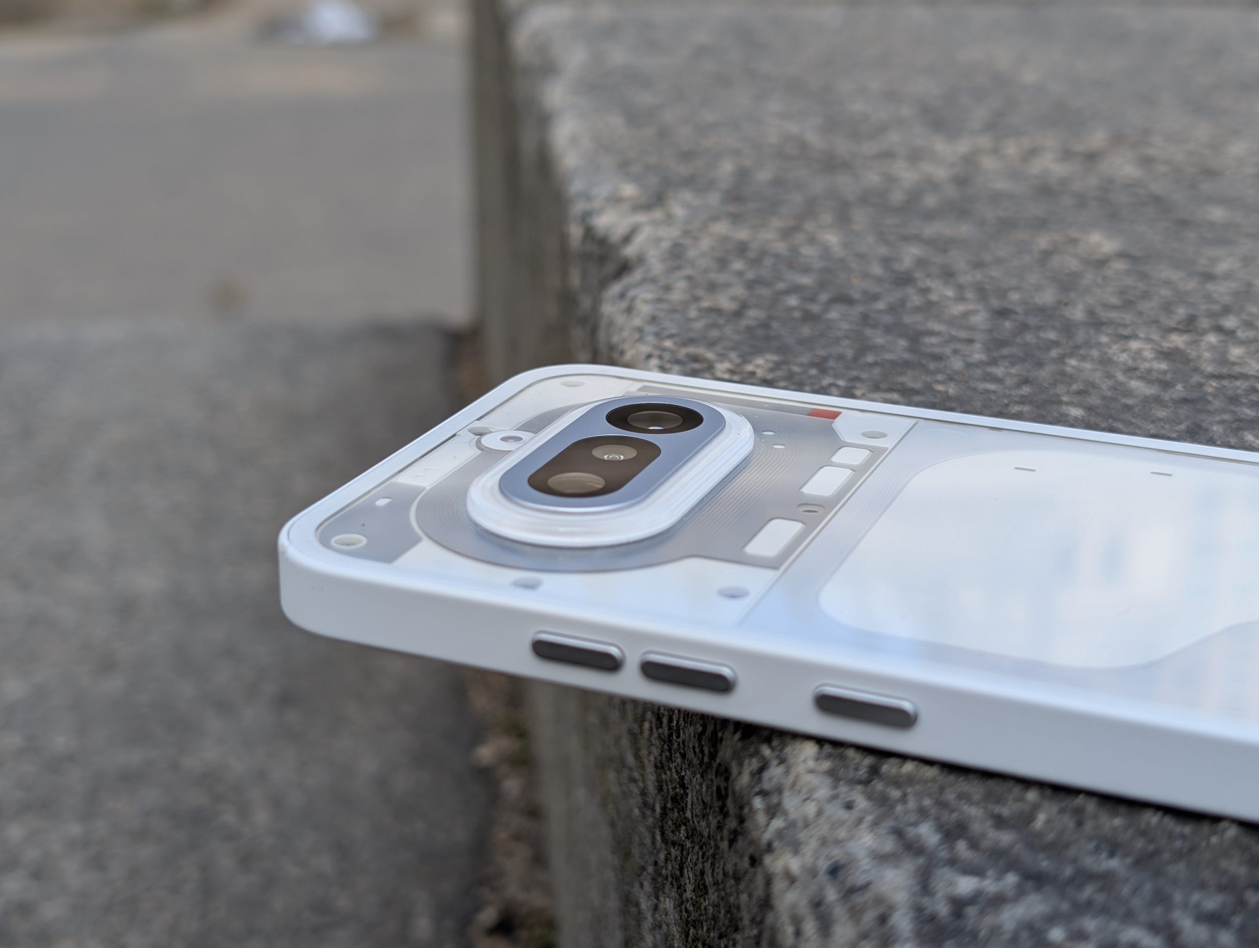 Nothing Phone (4a) - Recenzja 18 Nothing Phone (4a) - Design - 5