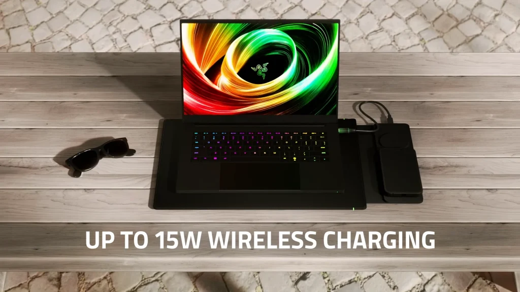 Razer wprowadza etui na laptopa z ładowaniem bezprzewodowym. Mniej kabli, więcej wygody? 14 Razer wprowadza etui na laptopa z ładowaniem bezprzewodowym. Mniej kabli, więcej wygody?