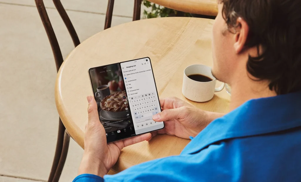 MWC 2026: Motorola Razr Fold oficjalnie! 6000 mAh, 8K i ambicje fotograficznego lidera 13 MWC 2026: Motorola Razr Fold oficjalnie! 6000 mAh, 8K i ambicje fotograficznego lidera