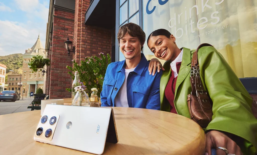 MWC 2026: Motorola Razr Fold oficjalnie! 6000 mAh, 8K i ambicje fotograficznego lidera 14 MWC 2026: Motorola Razr Fold oficjalnie! 6000 mAh, 8K i ambicje fotograficznego lidera