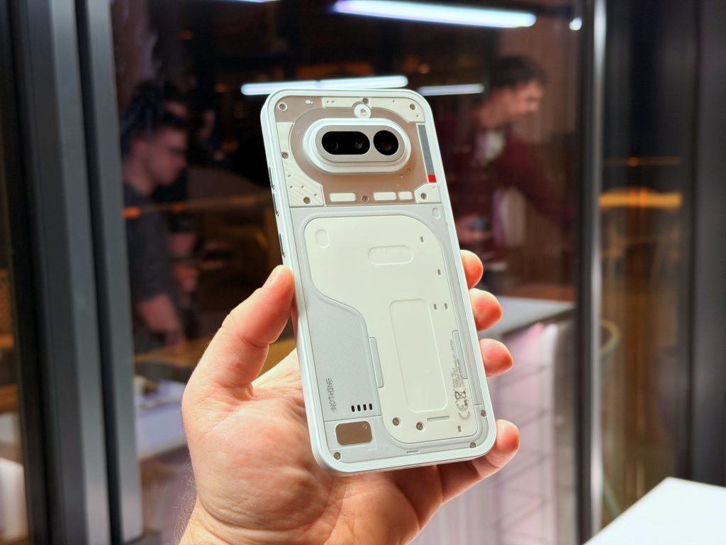 Nothing prezentuje trzy nowe produkty! Phone (4a), Phone (4a) Pro oraz Headphone (a) 14 Nothing prezentuje trzy nowe produkty! Phone (4a), Phone (4a) Pro oraz Headphone (a)