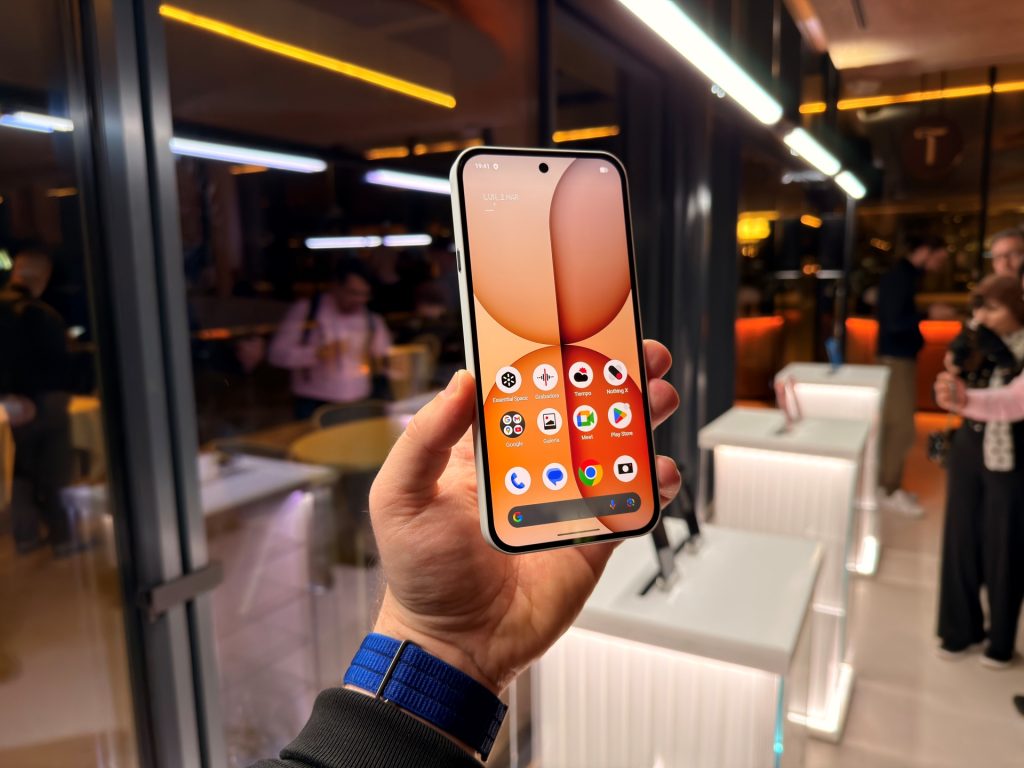 Nothing prezentuje trzy nowe produkty! Phone (4a), Phone (4a) Pro oraz Headphone (a) 13 Nothing prezentuje trzy nowe produkty! Phone (4a), Phone (4a) Pro oraz Headphone (a)