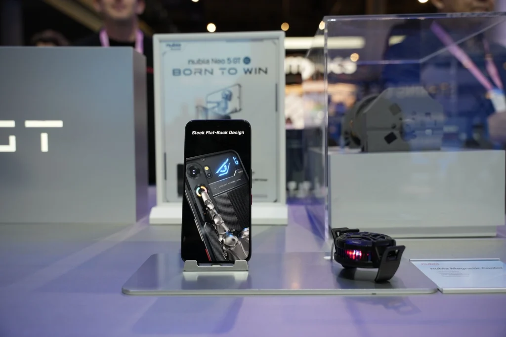 MWC 2026: seria nubia Neo 5 wchodzi do gry! Model GT z wentylatorem, a Neo 5 Max z ogromnym ekranem 13 MWC 2026: seria nubia Neo 5 wchodzi do gry! Model GT z wentylatorem, a Neo 5 Max z ogromnym ekranem