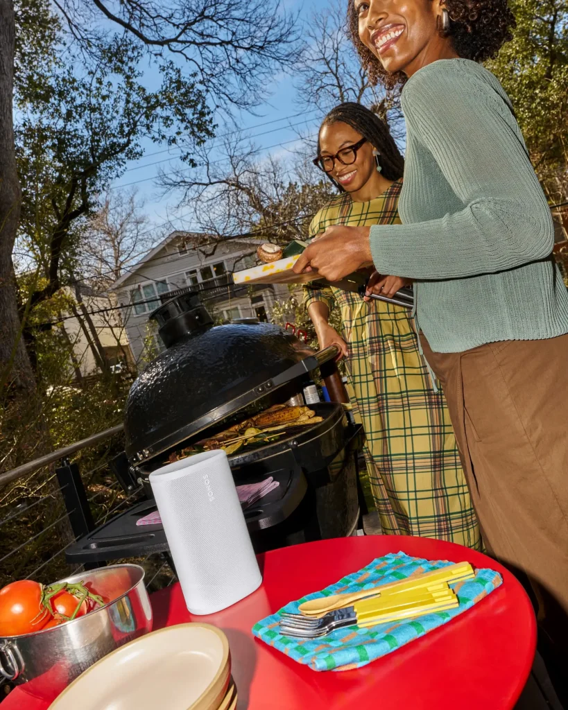 Sonos Play i Sonos Era 100 SL oficjalnie! Nowe głośniki mają rozbudować domowy ekosystem audio 14 Sonos Play i Sonos Era 100 SL oficjalnie! Nowe głośniki mają rozbudować domowy ekosystem audio