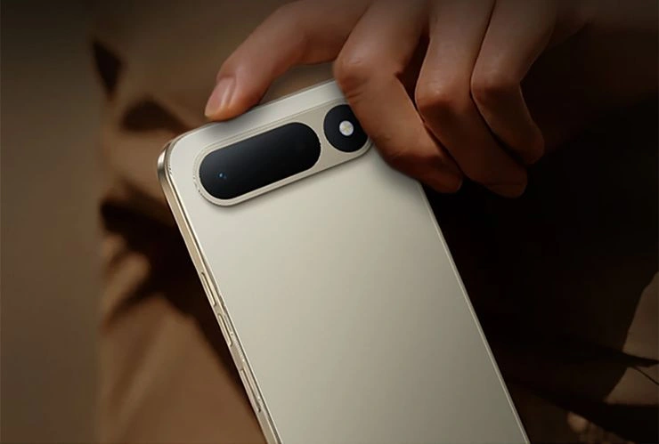 TECNO Spark 50 5G oficjalnie. To tani telefon z dużą baterią i znajomym designem