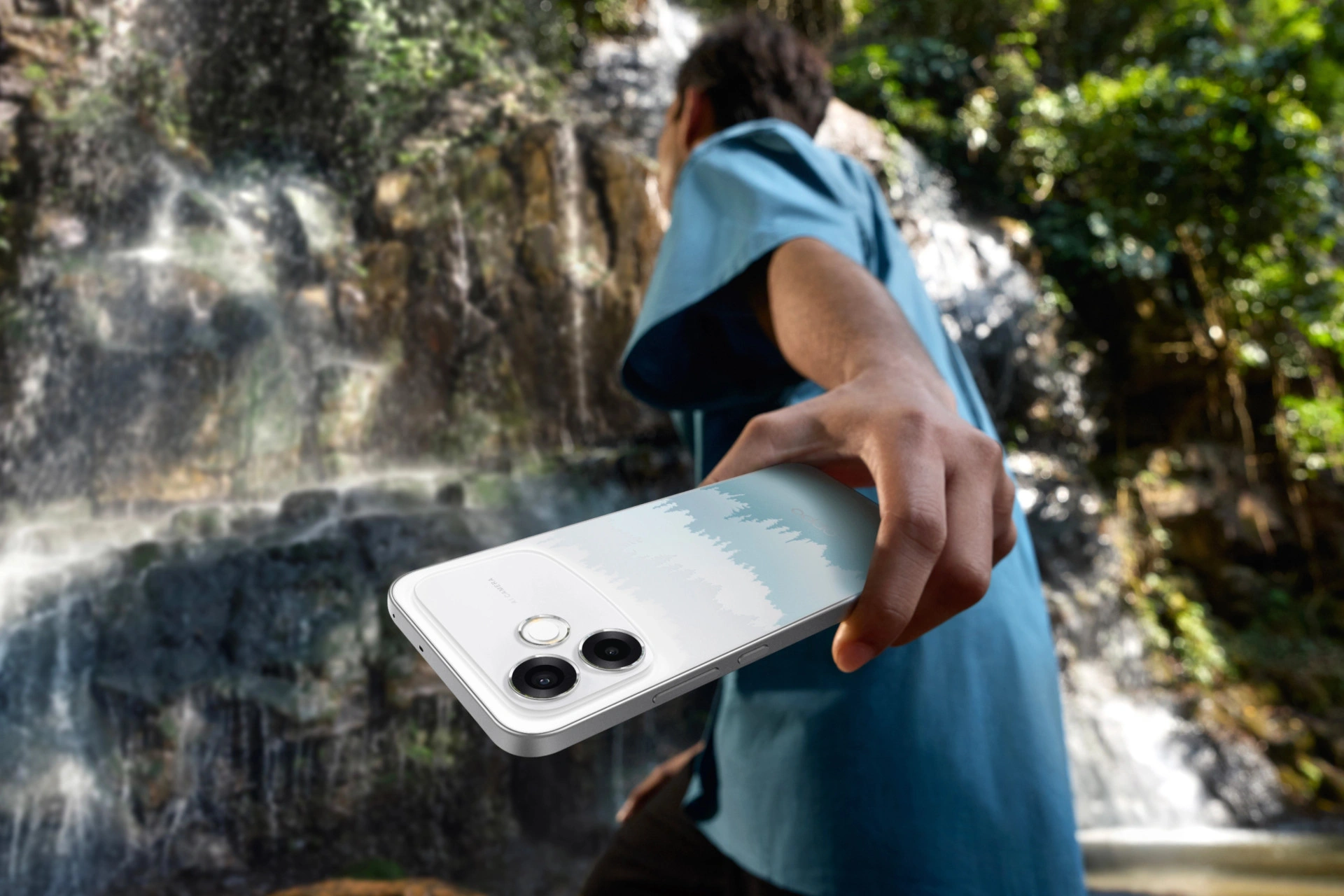 OPPO F33 Pro 5G pokazany światu! Ten model może przyciągnąć fanów mobilnej fotografii