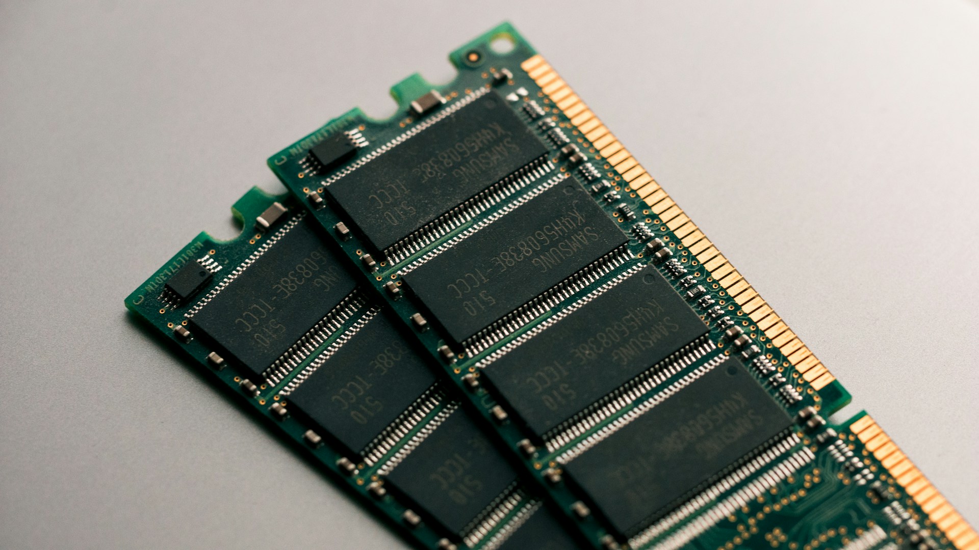 Ceny pamięci mogą w końcu spaść! Były CEO Samsung Semiconductor wskazuje na Chiny