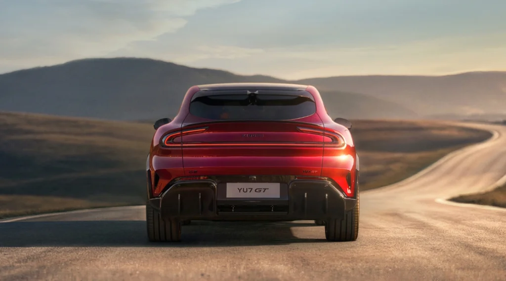 Xiaomi YU7 GT z rekordem na Nürburgringu! Ten SUV chce rzucić wyzwanie Audi i Porsche 13 Xiaomi YU7 GT z rekordem na Nürburgringu! Ten SUV chce rzucić wyzwanie Audi i Porsche