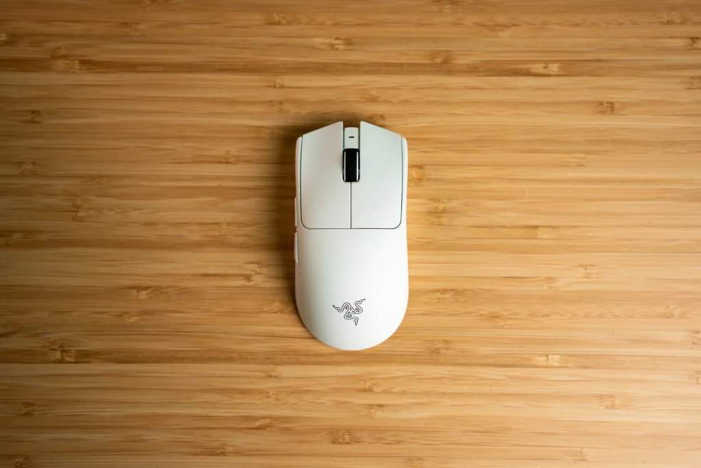 Razer Viper V4 PRO - kolejna odsłona bezkonkurencyjnego gryzonia dla graczy 16 Razer Viper V4 PRO - kolejna odsłona bezkonkurencyjnego gryzonia dla graczy
