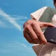 Ikko MindOne Pro pokazuje, że smartfony nie muszą wyglądać tak samo. Ten model łamie schematy