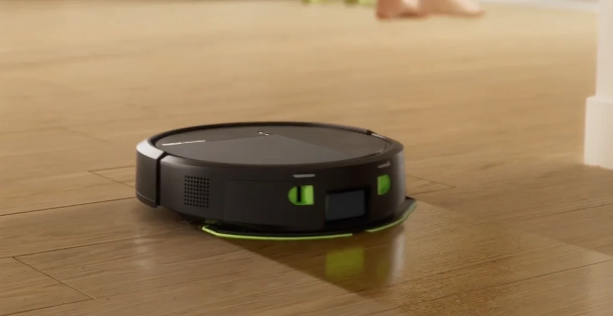 IRobot Roomba 115 Combo debiutuje w Polsce. Kompaktowy robot sprzątający chce powalczyć z konkurencją