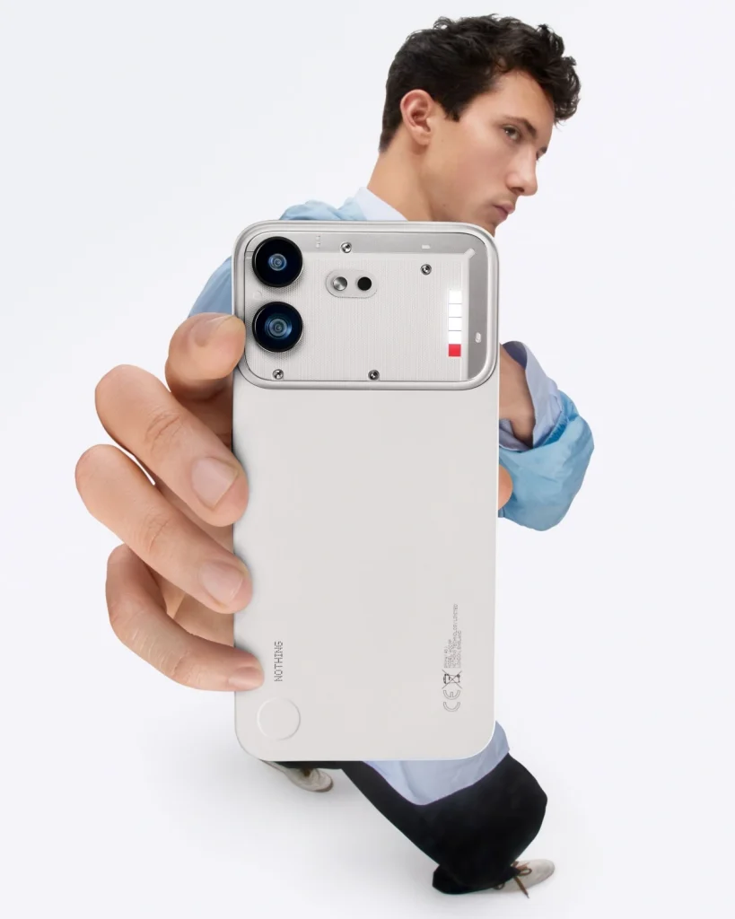 Nothing Phone (4b) oficjalnie! Nowy smartfon z AI i słuchawki Ear (3a) debiutują w Polsce 15 Nothing Phone (4b) oficjalnie. Nowy smartfon z AI i słuchawki Ear (3a) debiutują w Polsce