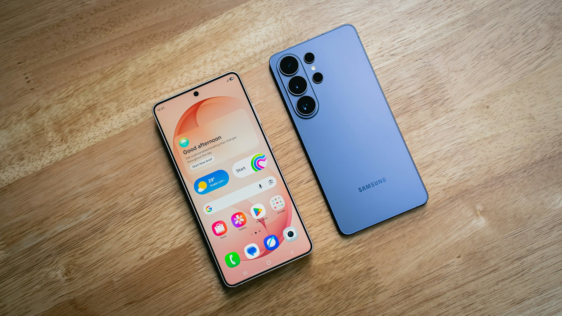 Galaxy S27 z istotną zmianą! Samsung w końcu szykuje nowy aparat, ale nie każdy dostanie pełen pakiet nowości