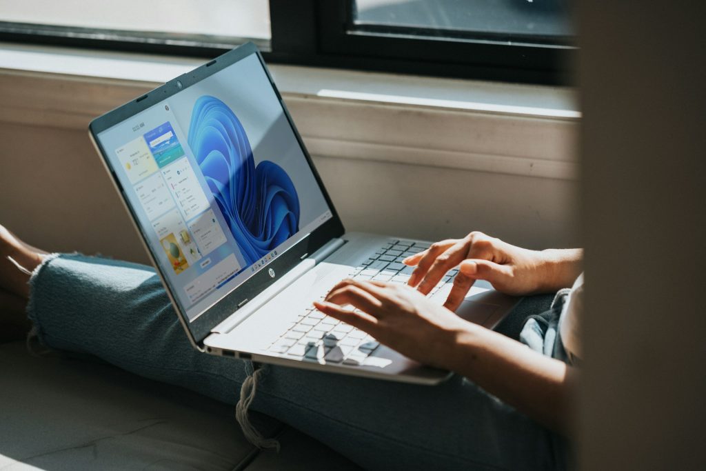 Microsoft w opałach? Firma przekonuje, że 8 GB RAM jednak wystarczy do codziennej pracy z Windows 11 13 Microsoft w opałach? Firma przekonuje, że 8 GB RAM jednak wystarczy do codziennej pracy z Windows 11