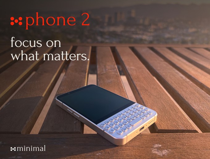 Minimal Phone 2 to nowe BlackBerry? Ten telefon stawia na klawiaturę QWERTY i OLED