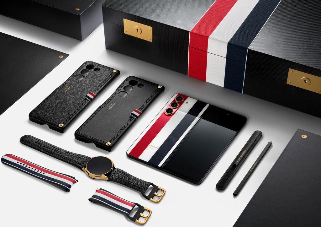 Samsung Galaxy Z Fold 8 otrzyma edycję specjalną? W grę wchodzi znana marka 12 Samsung Galaxy Z Fold 8 otrzyma edycję specjalną? W grę wchodzi znana marka