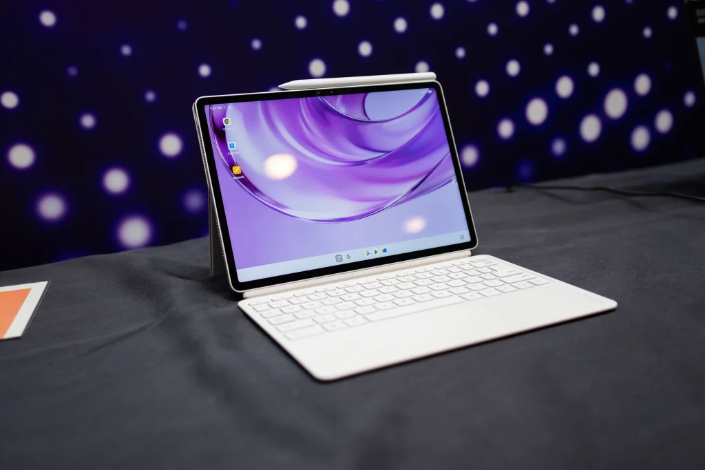 IFA 2026: Lenovo pokazuje nowe oblicze komputerów. IdeaPad Vibe, IdeaCentre i Yoga stawiają na AI 27 IFA 2026: Lenovo pokazuje nowe oblicze komputerów. IdeaPad Vibe, IdeaCentre i Yoga stawiają na AI