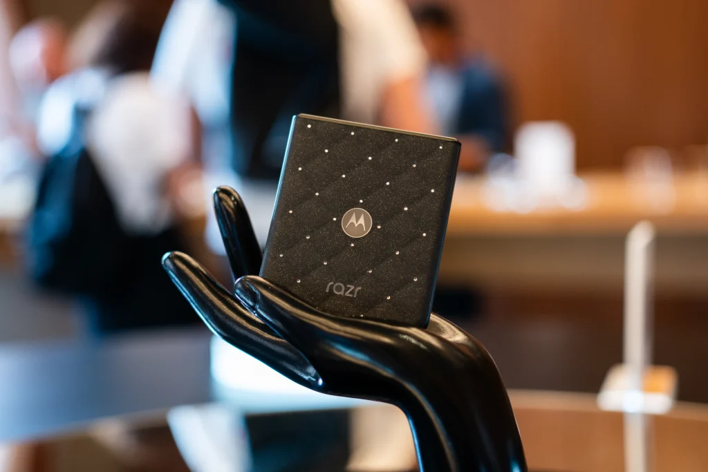 IFA 2026: motorola pokazuje nowości! edge 70 plus, razr 70 Swarovski i moto watch ultra 17 IFA 2026: motorola pokazuje nowości! edge 70 plus, razr 70 Swarovski i moto watch ultra