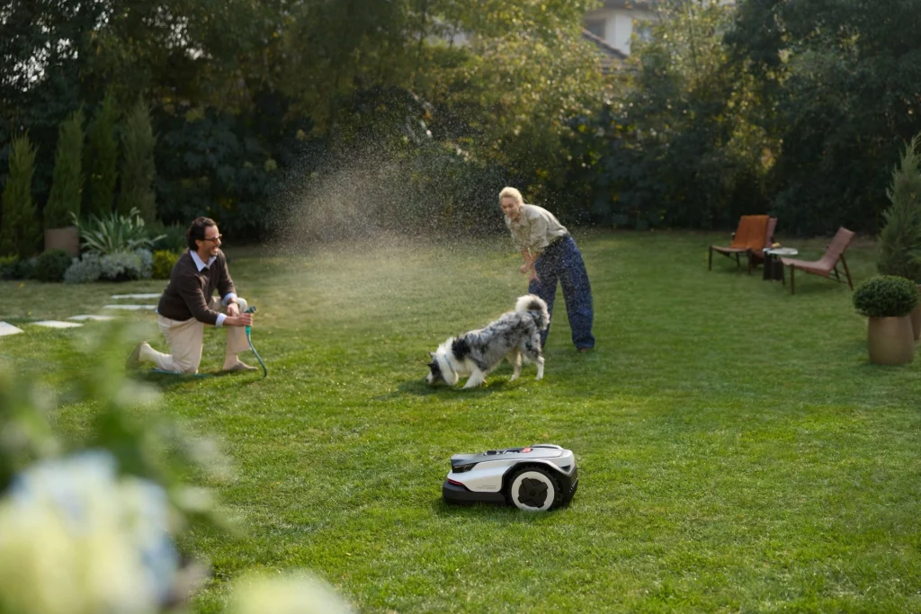 IFA 2026: Roborock wychodzi z domu! Marka pokazała roboty do basenu i ogrodu 18 IFA 2026: Roborock wychodzi z domu! Marka pokazała roboty do basenu i ogrodu