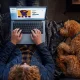 IFA 2026: Dell 14S ma powalczyć z MacBookiem Neo. Dell stawia na mobilność, kolory i długi czas pracy
