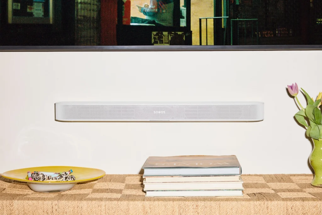 Sonos Beam Ultra oficjalnie. Kompaktowy soundbar dostał prawdziwego kopa 12 Sonos Beam Ultra oficjalnie. Kompaktowy soundbar dostał prawdziwego kopa