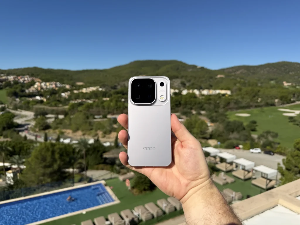 OPPO Find X10 i Find X10 Pro Max trafiają do Polski! Producent stawia na fotografię i nagrywanie w 8K